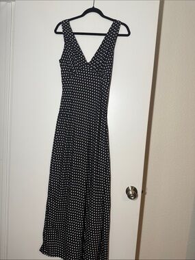 Fashion Nova Black and White Polka Dot V-Neck Maxi Dress